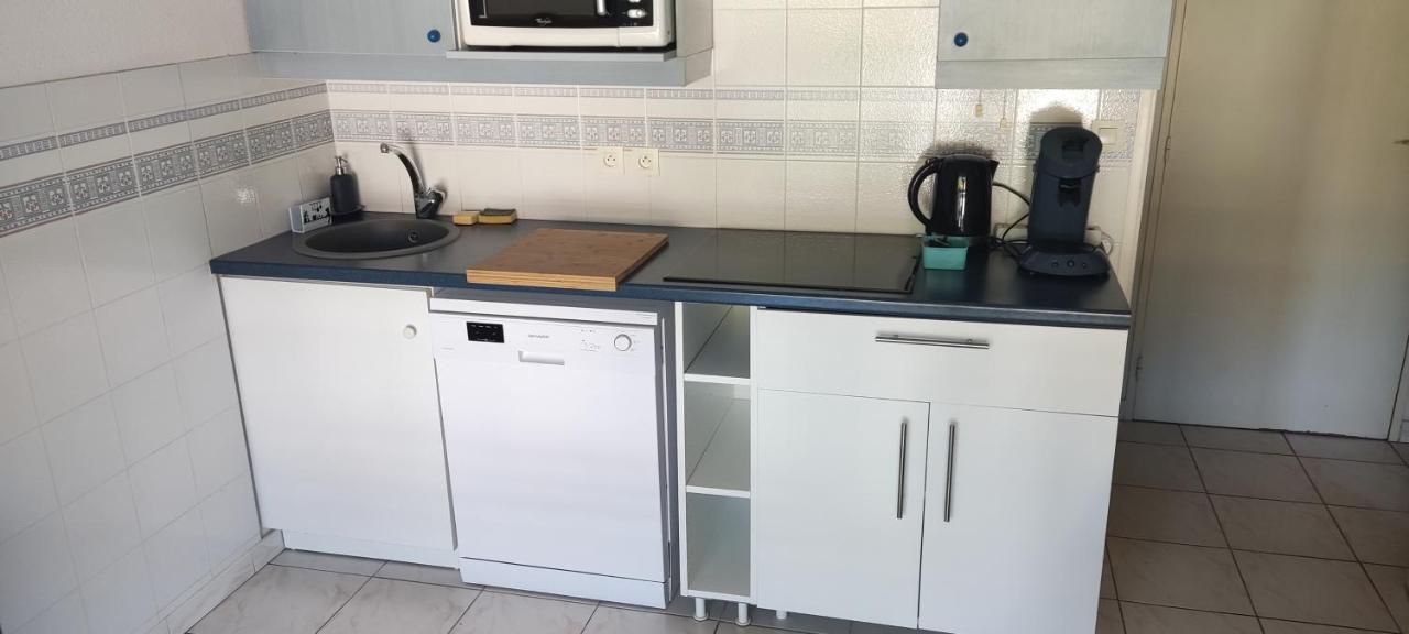 Appartement T2 Climatise Dans Residence Calme Cavalaire-sur-Mer Exterior photo