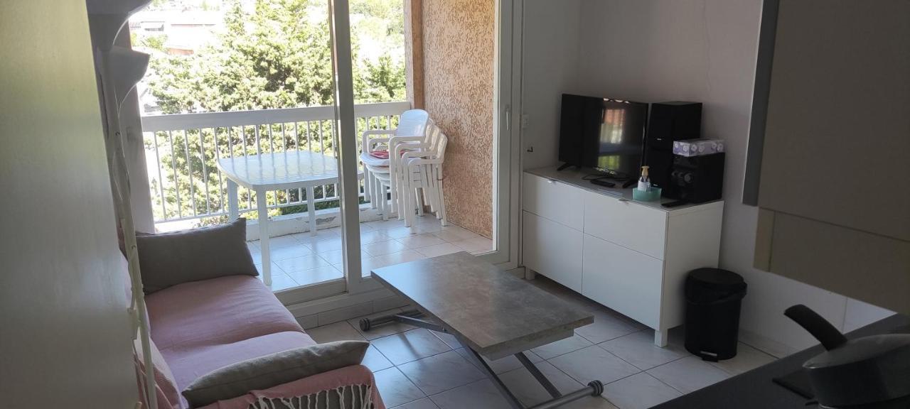 Appartement T2 Climatise Dans Residence Calme Cavalaire-sur-Mer Exterior photo